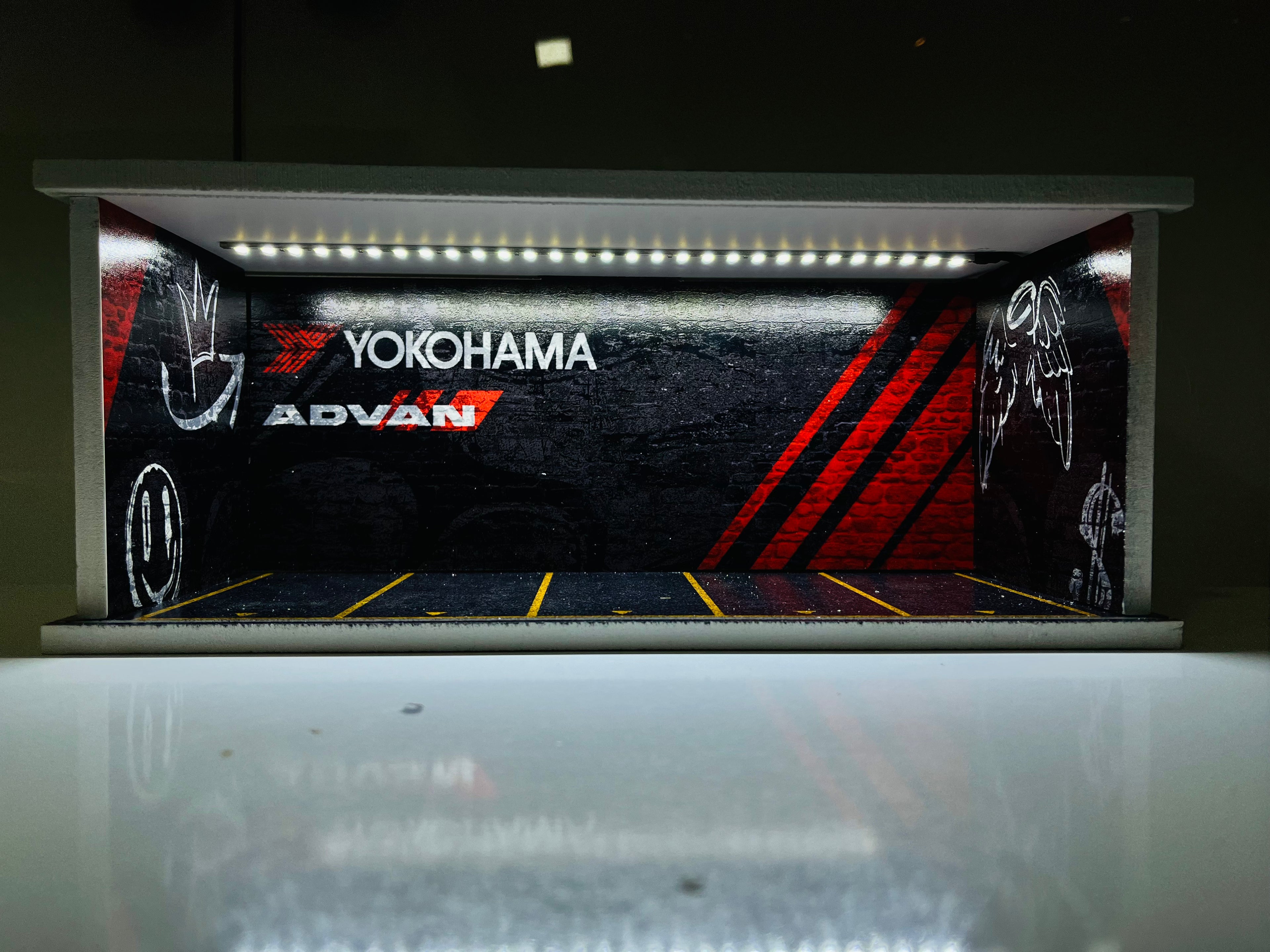 YOKOHAMA DIORAMA FOR 1 24 1 32 1 64 SCALE CARS