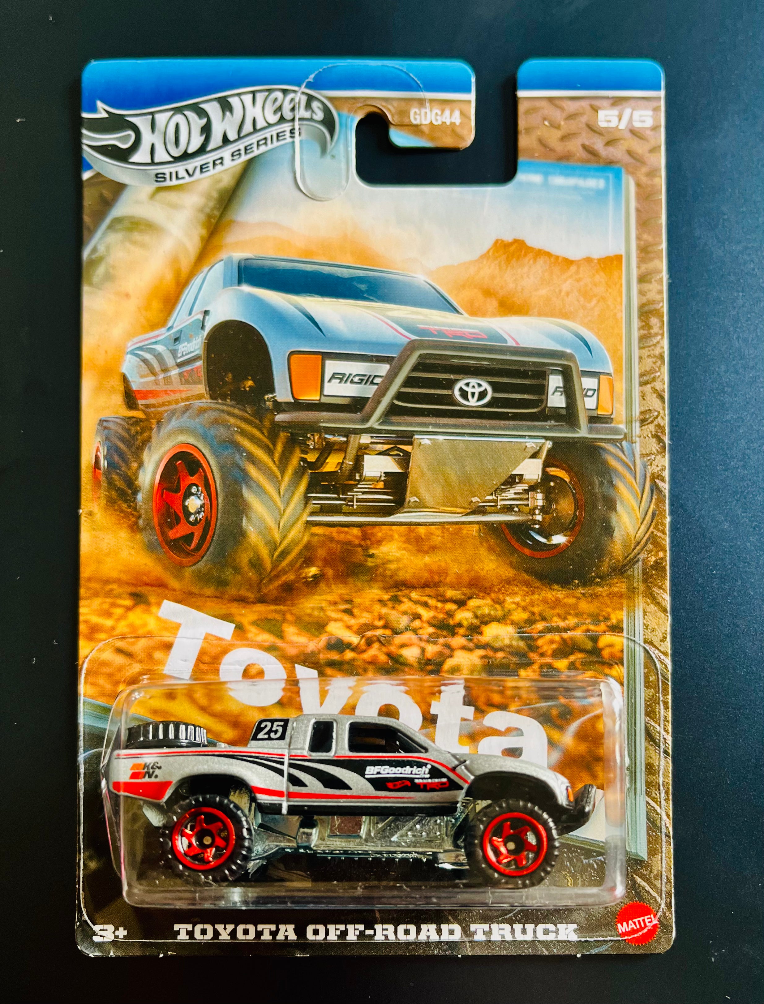 HOT WHEELS TOYOTA SERIES TOYOTA OFF ROADER TRUCK