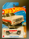 HOT WHEELS 75 CHVEY BLAZER CUSTOM