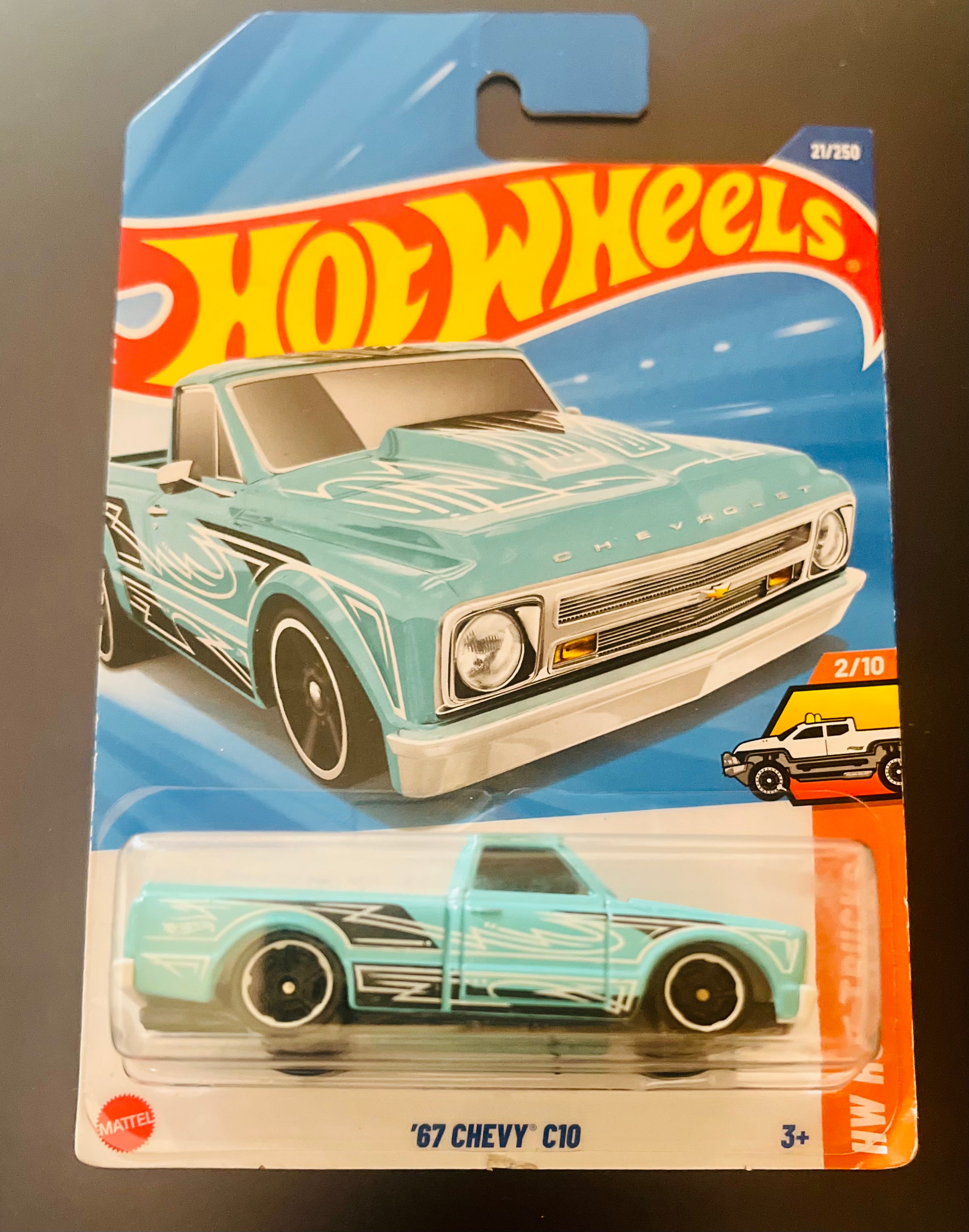 HOT WHEELS 67 CHEVY C10