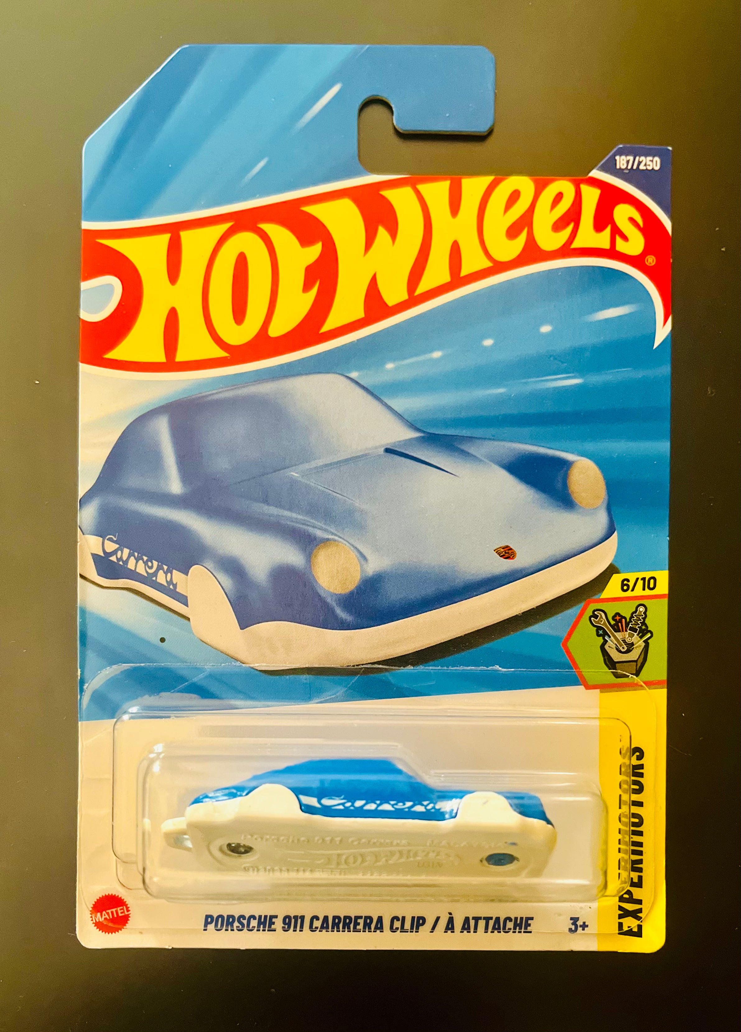 HOT WHEELS PORSCHE 911 CARRERA CLIP A ATTACHE