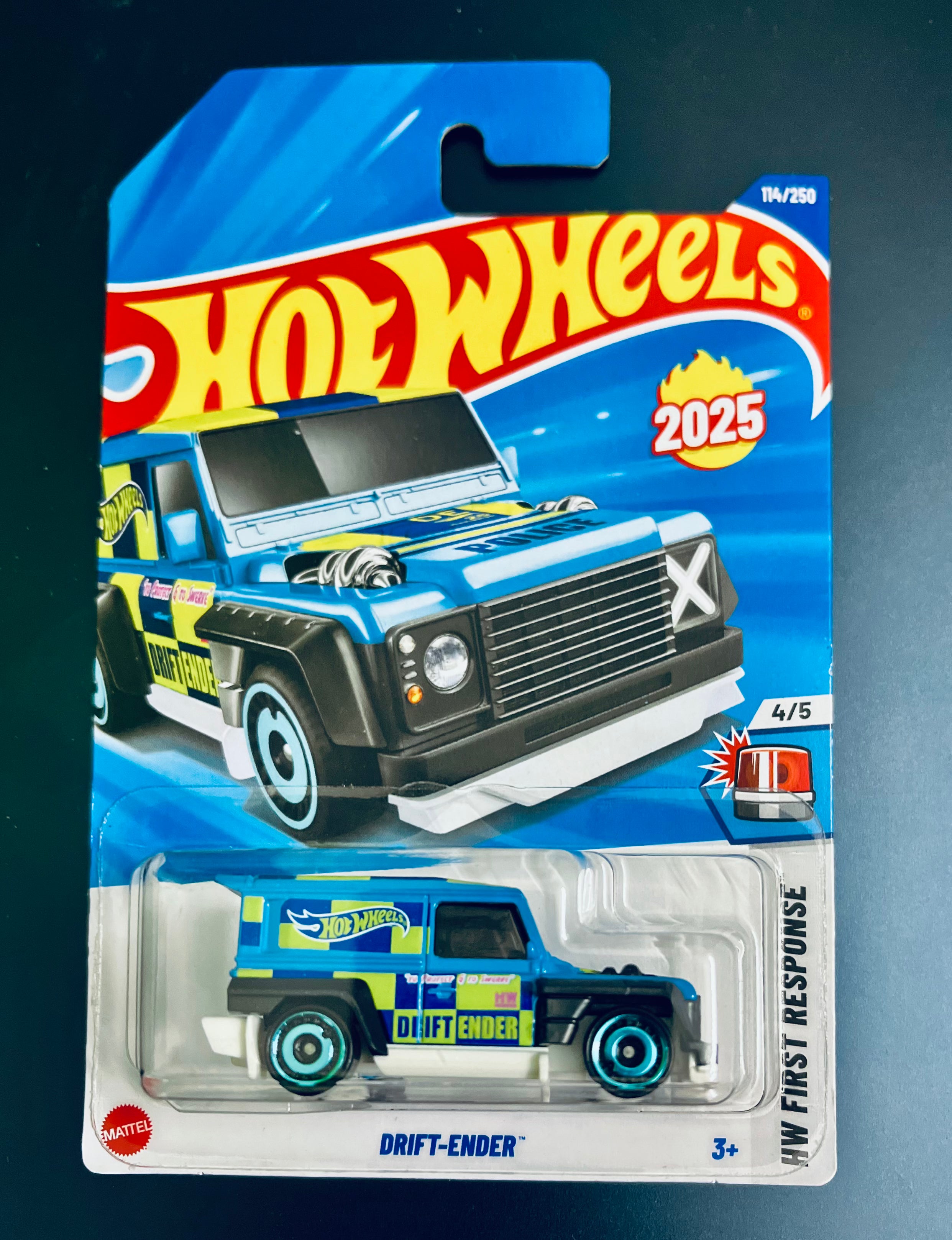 HOT WHEELS DRIFTENDER
