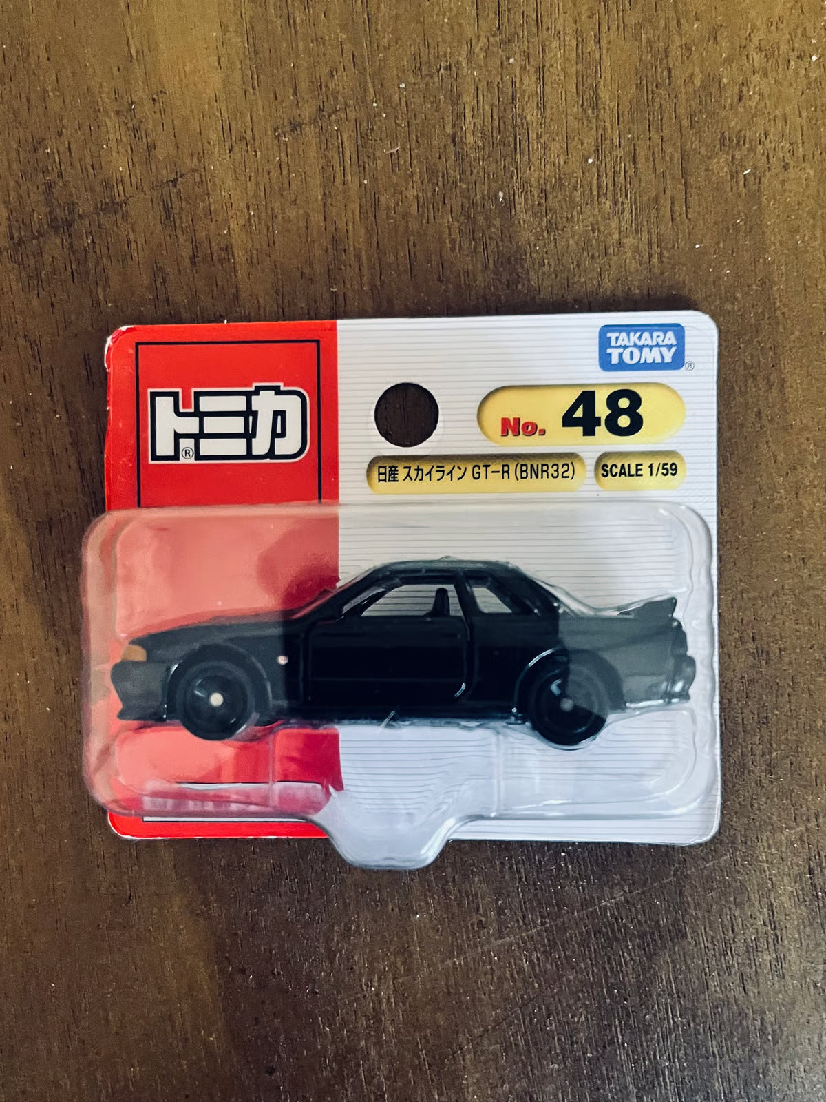 TOMICA NO 48 NISSAN SKYLINE GT RBNR32 BLISTER